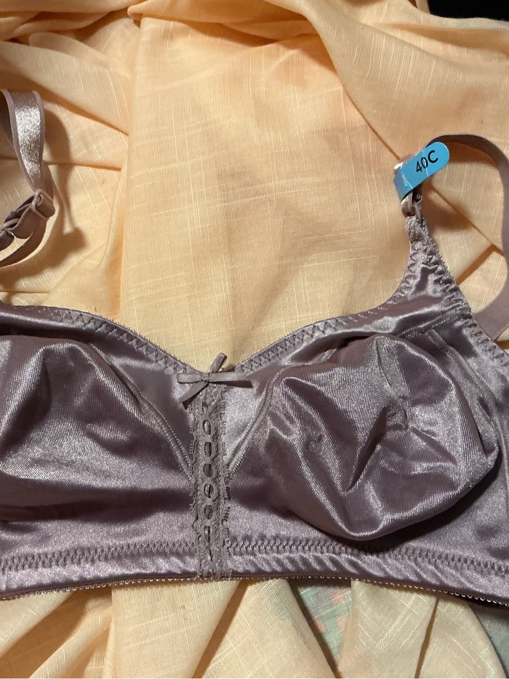 Bali Satin-Look Bra in Taupe